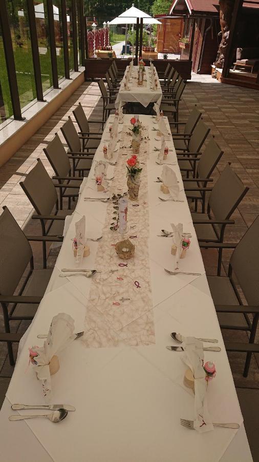 Hotel-Restaurant Burgblick ดอร์ฟกาชไตน์ ภายนอก รูปภาพ